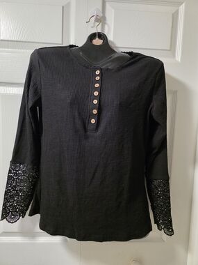 Black Lace Cuff Henley Long Sleeve Top